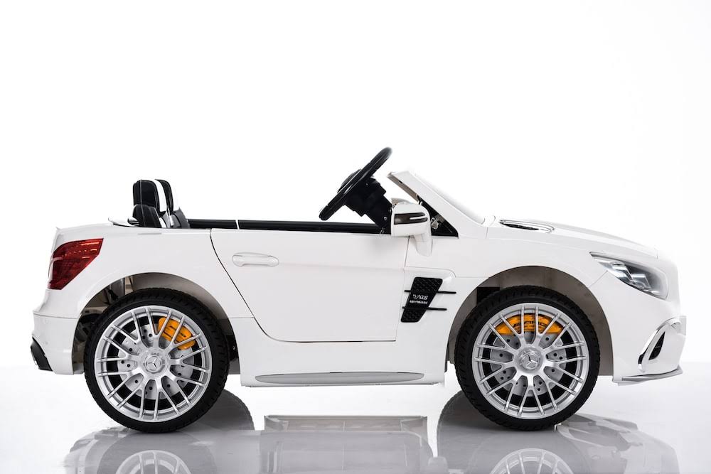 White Kids Ride on Car with Remote A706
