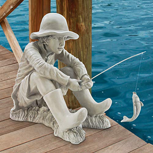 Little Fisherman Statue O4482