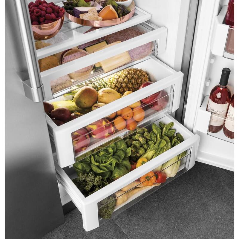 28.7 cu. ft. Side by Side Refrigerator with Dispenser in Stainless Steel B4793