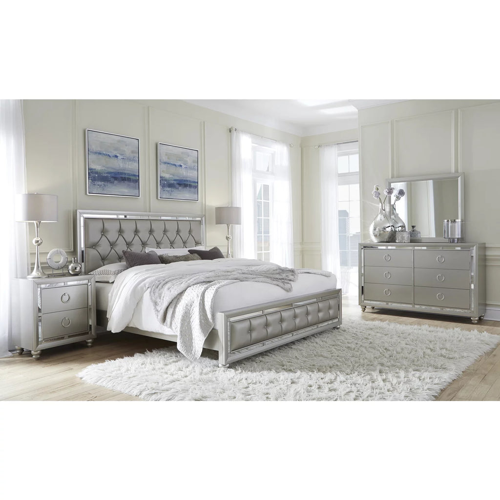 Silver Tufted Full Bed F61712