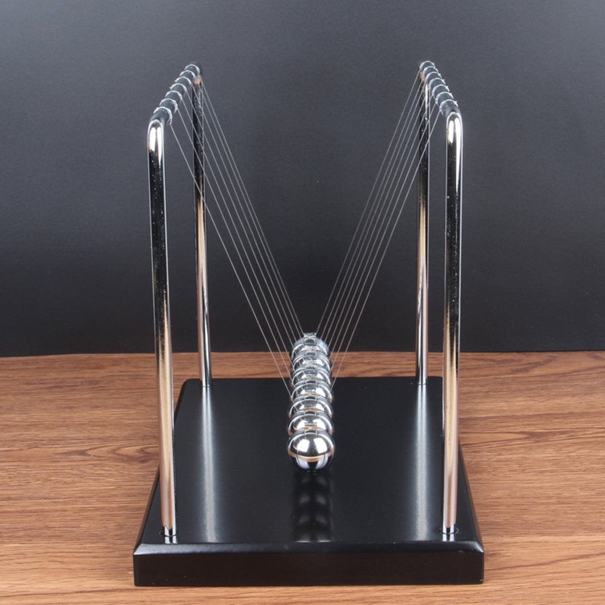 Newton Cradle Pendulum Decoration with 7 Balance Balls C53412