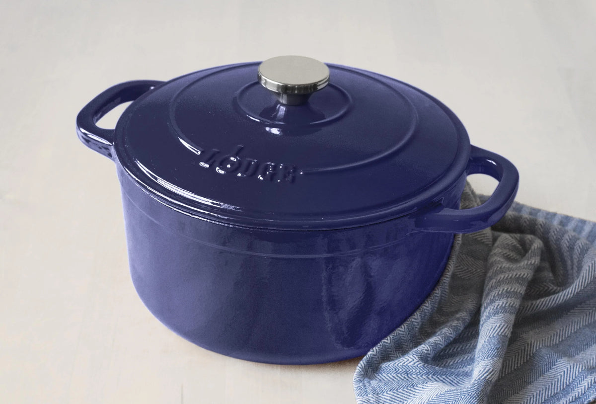 5.5 Quart Enameled Cast Iron Dutch Oven Y92633
