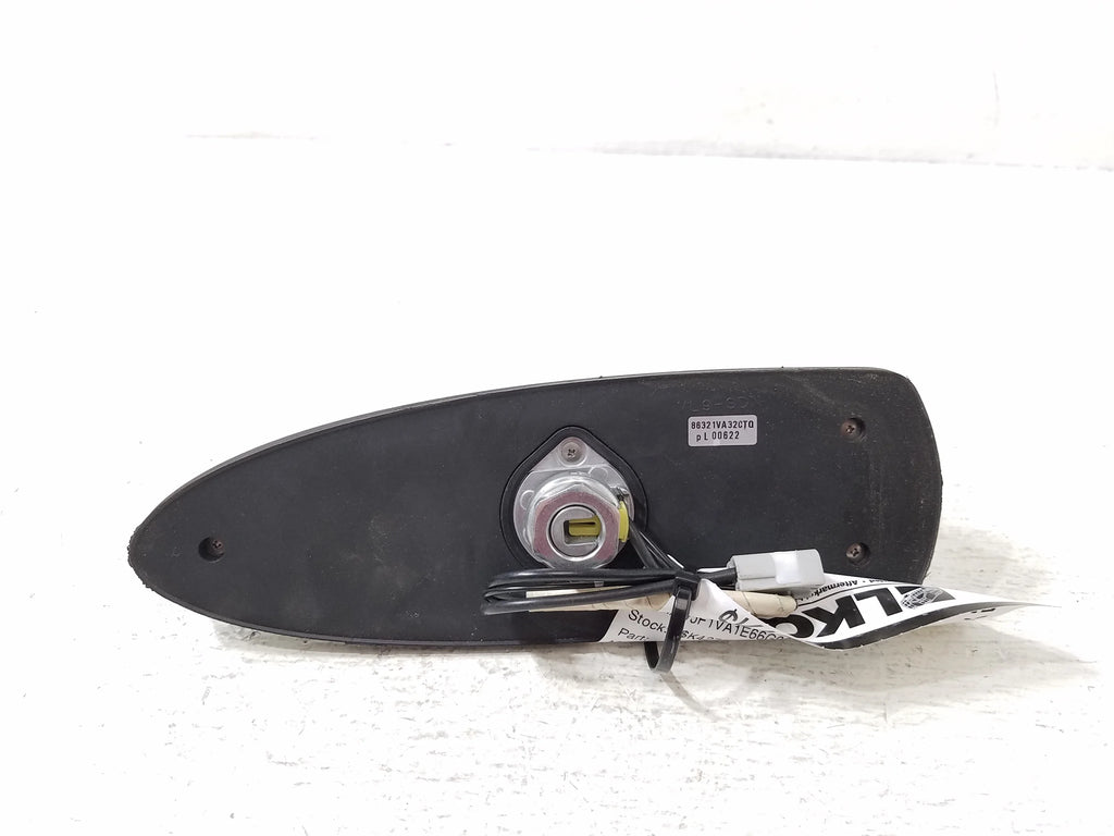 Roof Mount Radio Antenna G640324
