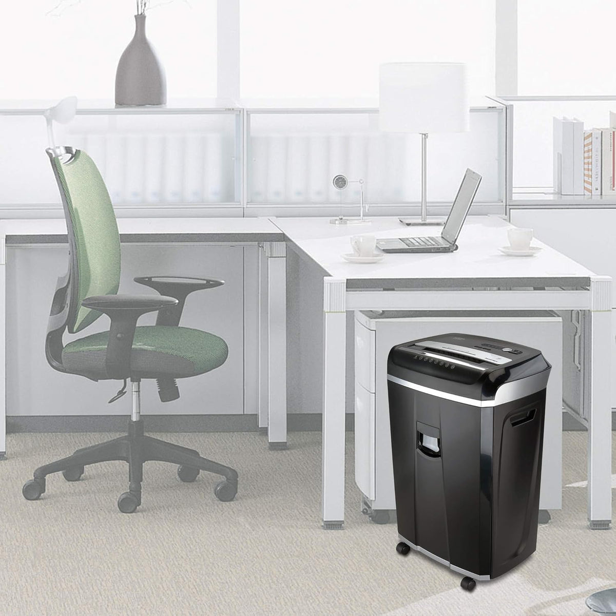 20-Sheet Crosscut Paper Shredder P52261