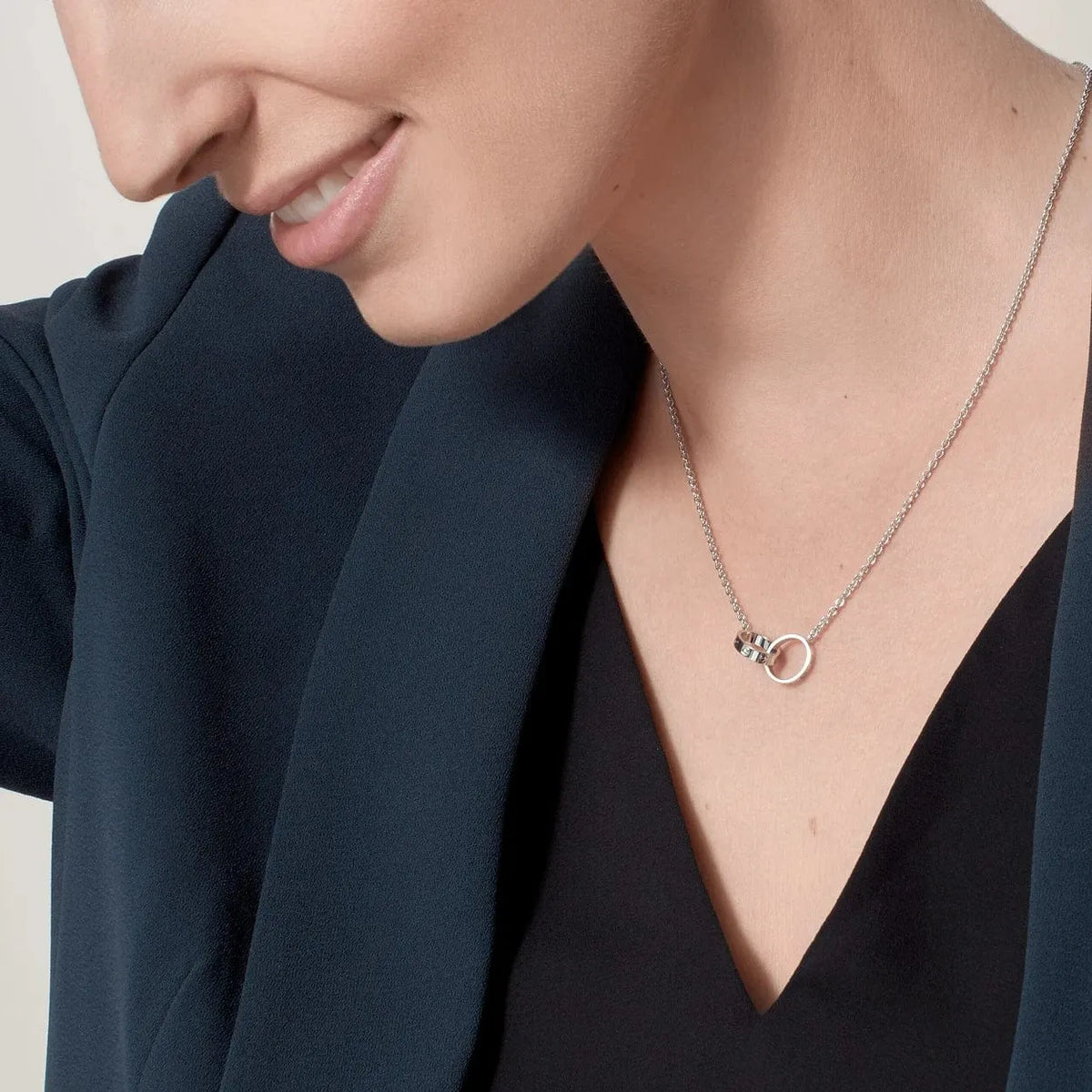 Love Necklace V4990