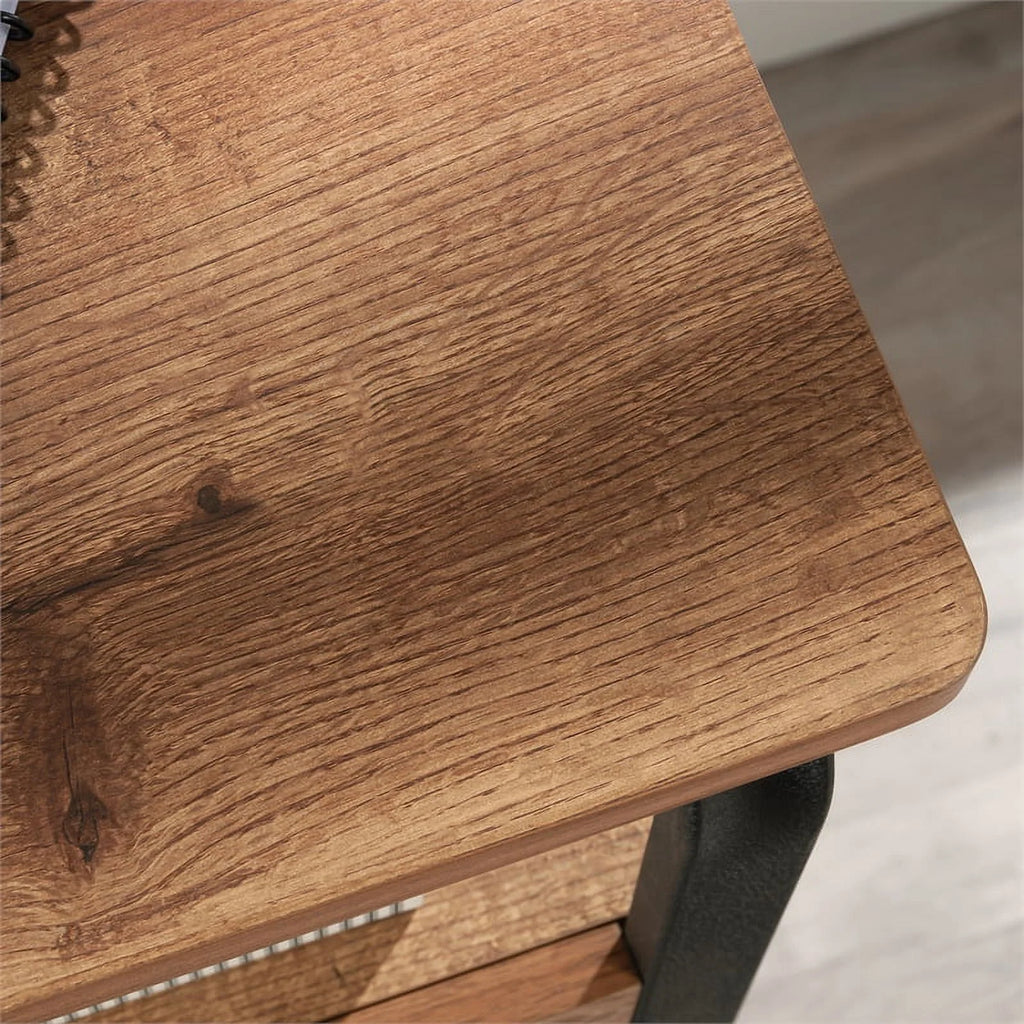 Engineered Wood and Metal Desk Y682107