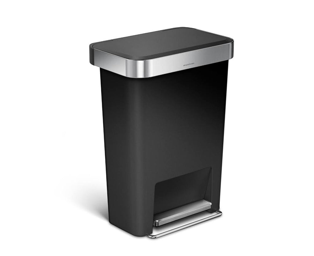 45 Litre Rectangular Step Trash Can Black Plastic I11224
