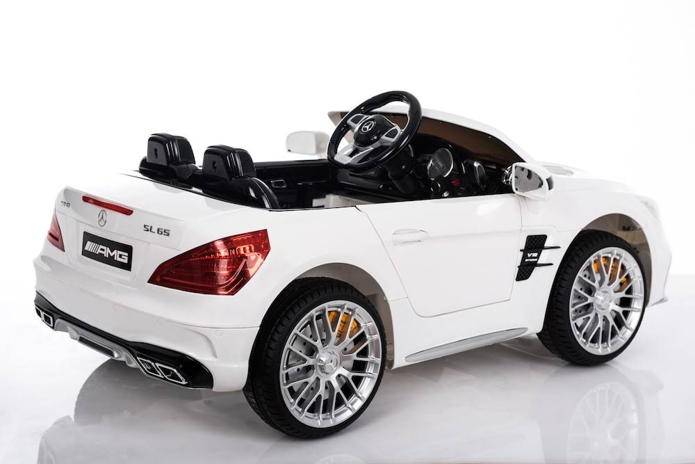 White Kids Ride on Car with Remote A706