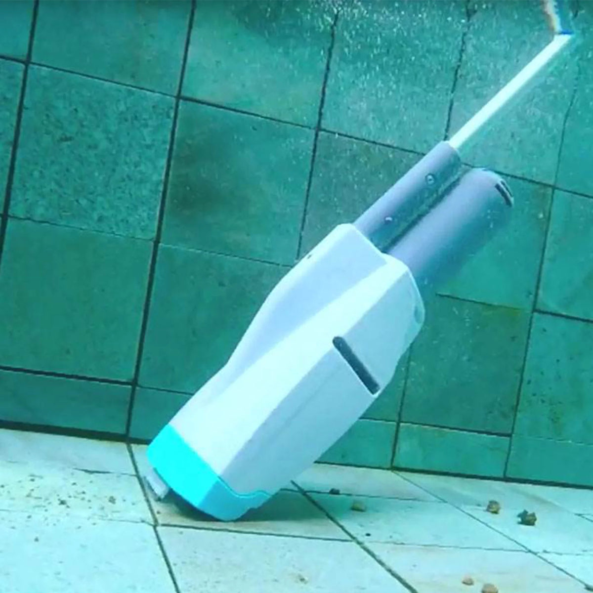 15ft x 42in Easy Set Pool with 1000 GPH Pump Y749
