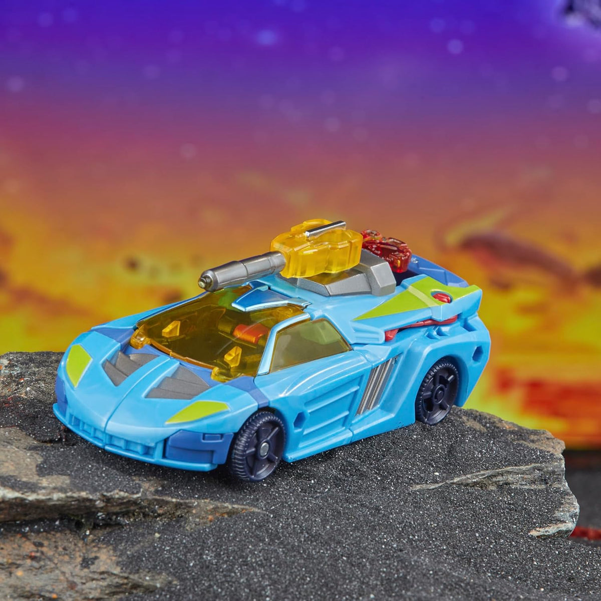 5.5-inch Converting Action Figure Y8319