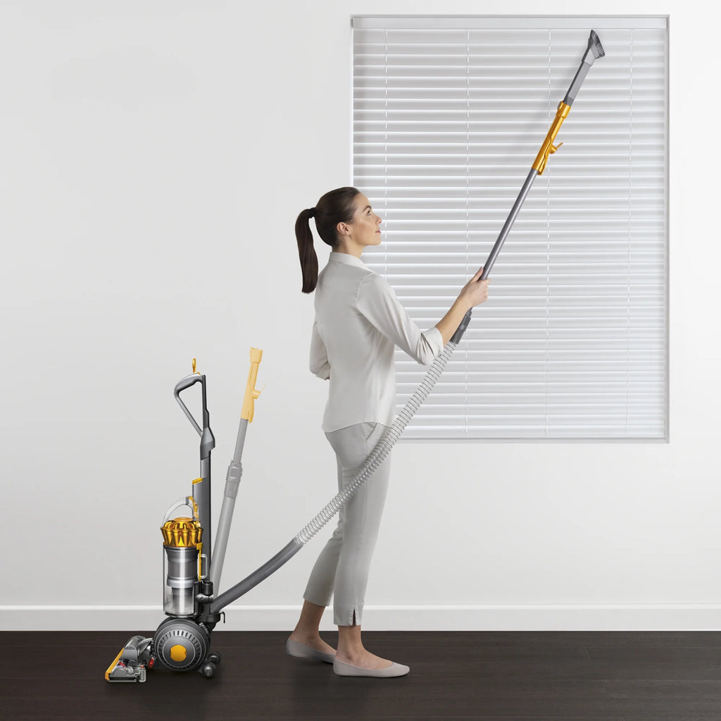 Refurbished Upright Vacuum E979636