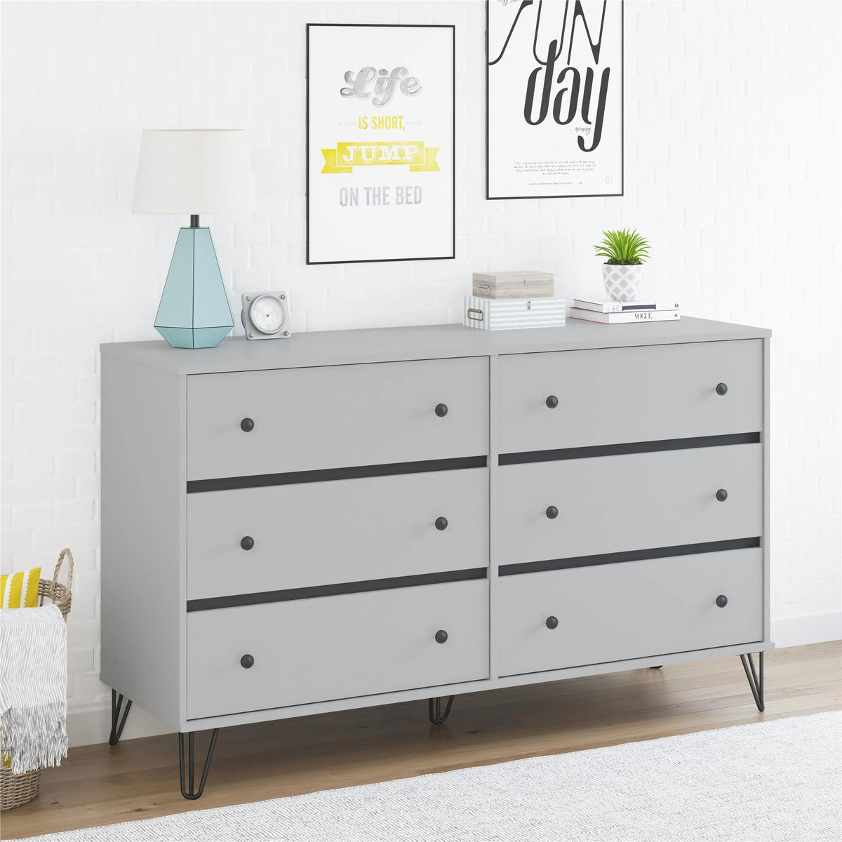 Black 6 Drawer Dresser Q324