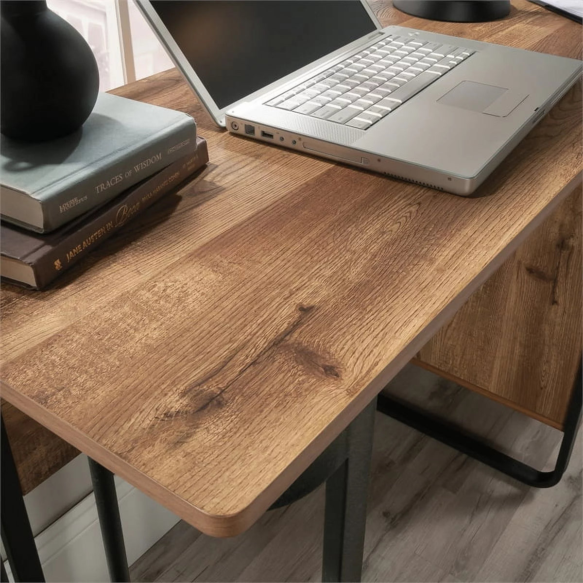 Engineered Wood and Metal Desk Y682107