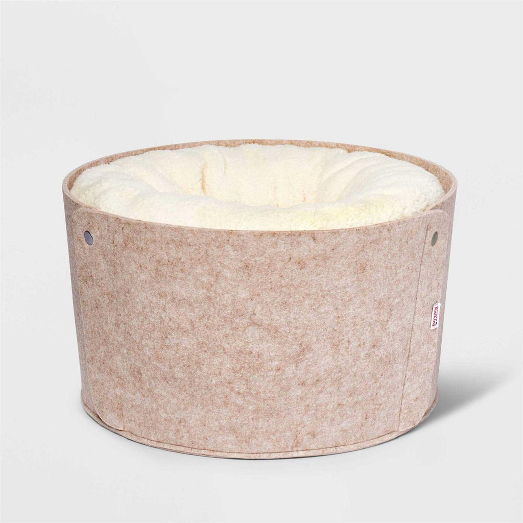 Oscar Bucket Cat and Dog Bed N988