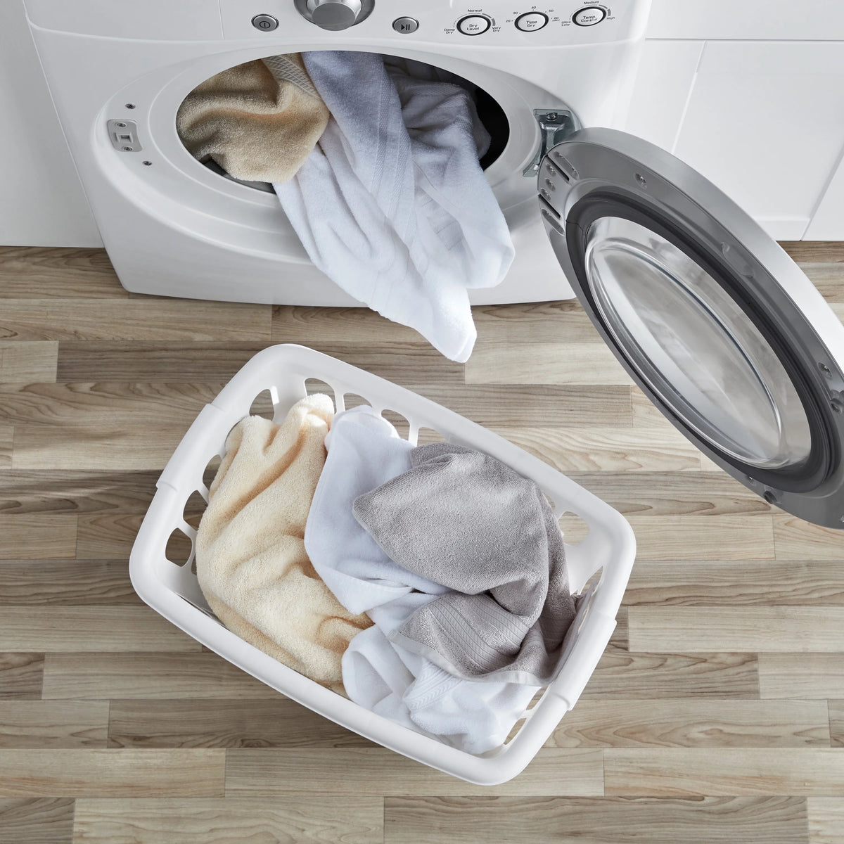 White 6 Pack Rectangular Plastic Laundry Basket J70881