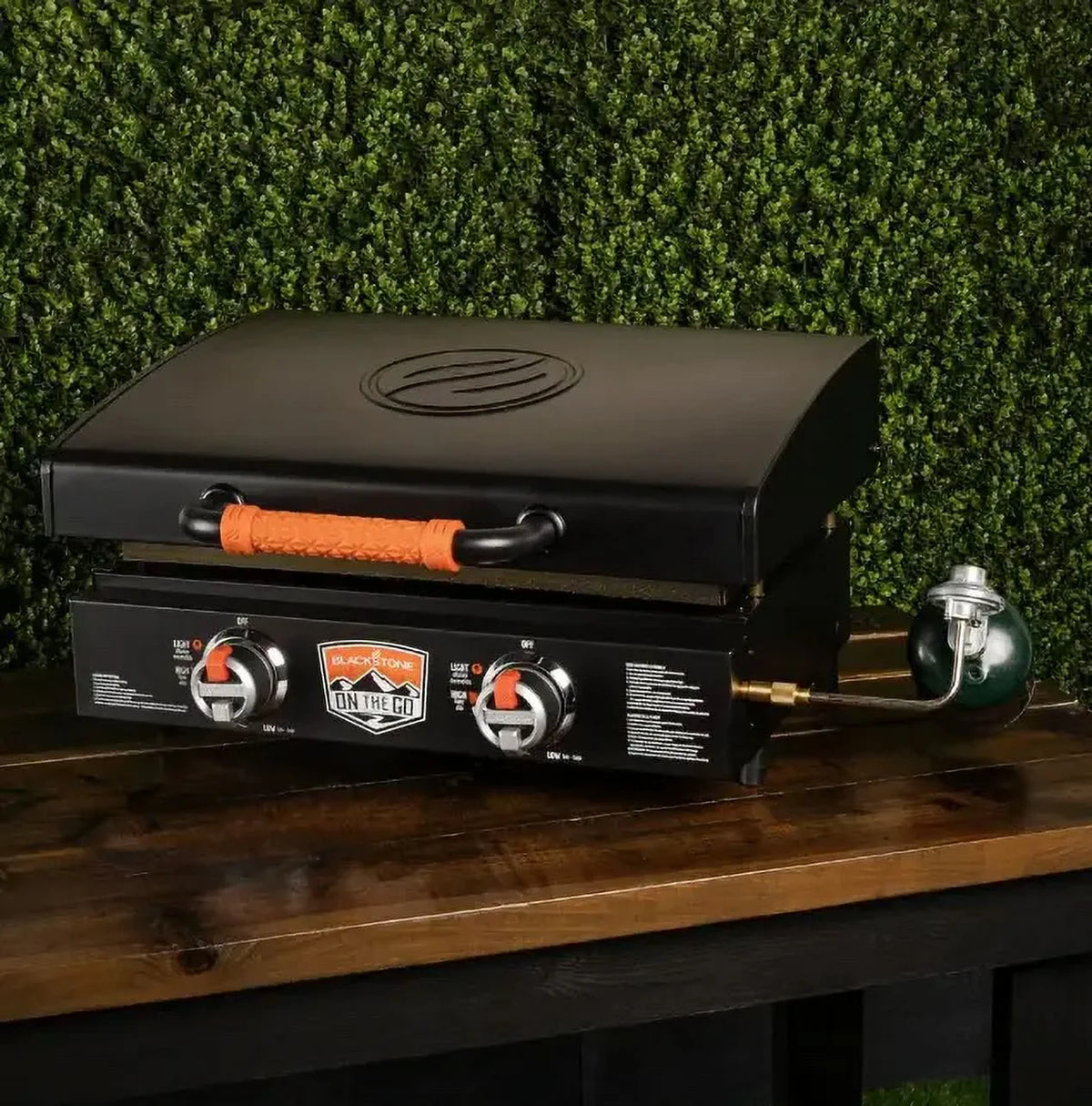 22 Tabletop Griddle with Hood V7961