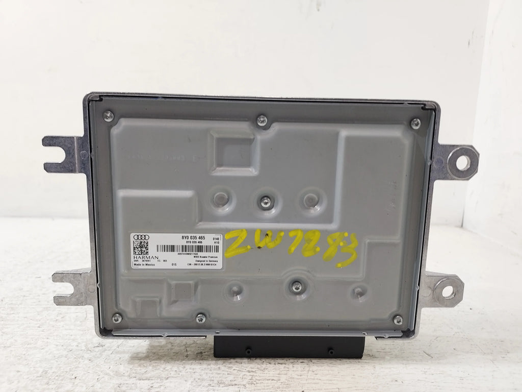 Trunk Mount Amplifier R637