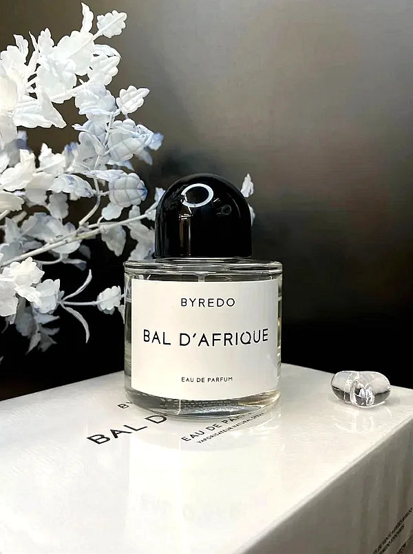 Eau De Parfum EDP Spray 3.4 oz Q922