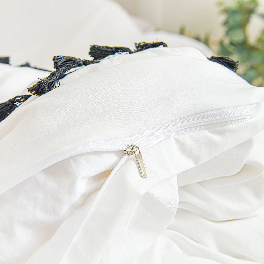 White Black Tassel King Duvet Cover Set Z77352
