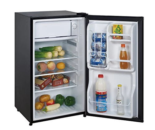 3.5 Cu Ft Mini Refrigerator with Freezer G475
