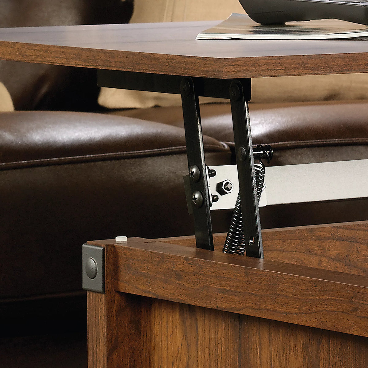 Lift-Top Coffee Table F117